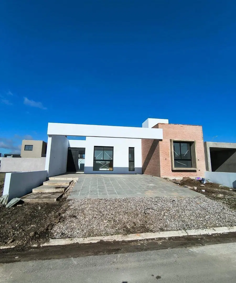 Casa en Rincones de Manantiales planta baja dos dormitorios 1
