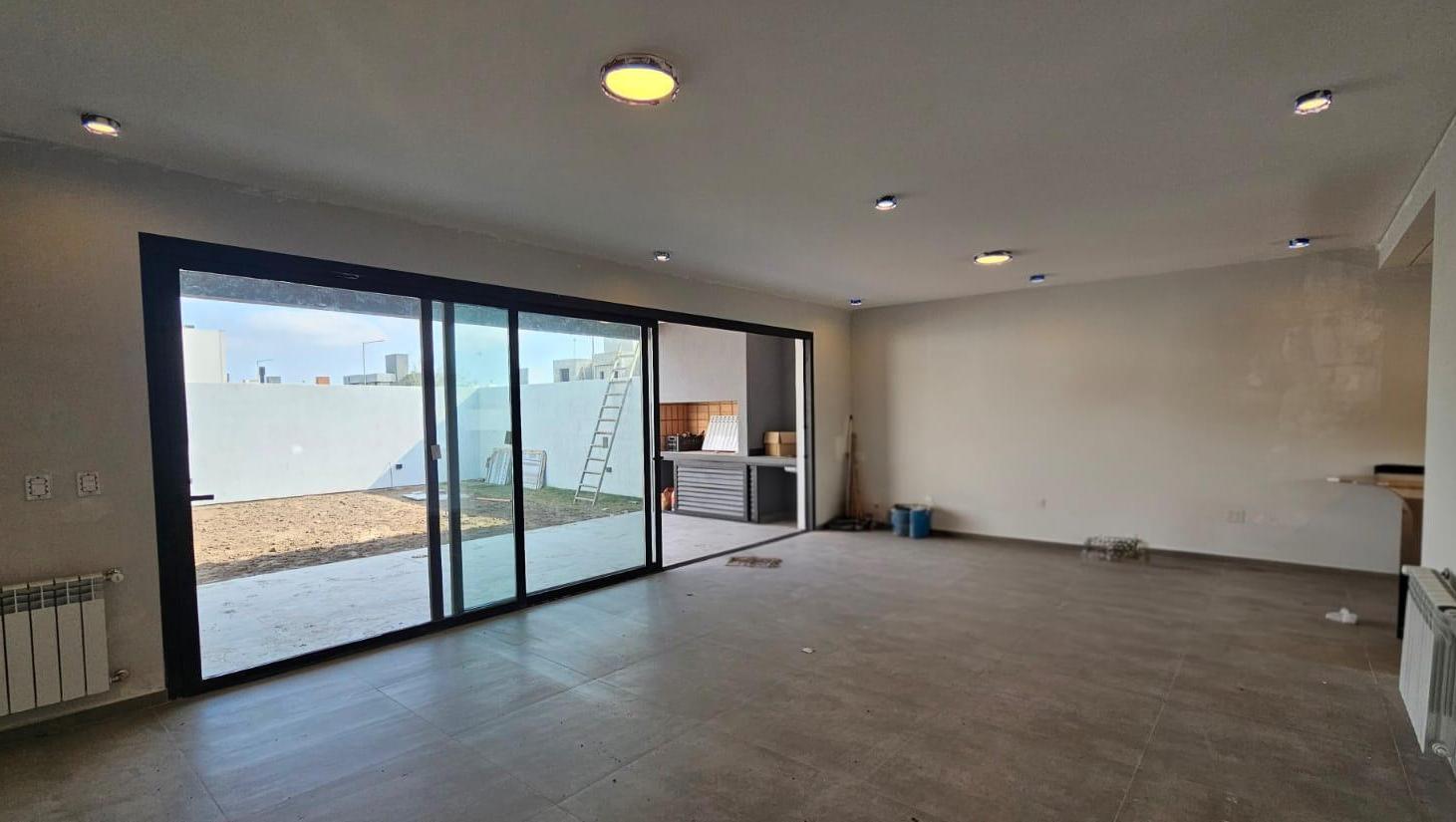 Foto de Casa en San Ignacio Village 3 dormitorios planta baja, imagen 2