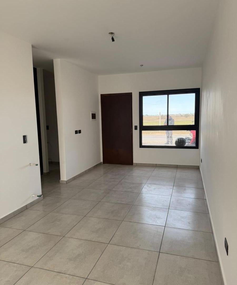 Foto de Duplex 2 dormitorios con patio cochera y losa radiante en planta baja, imagen 3