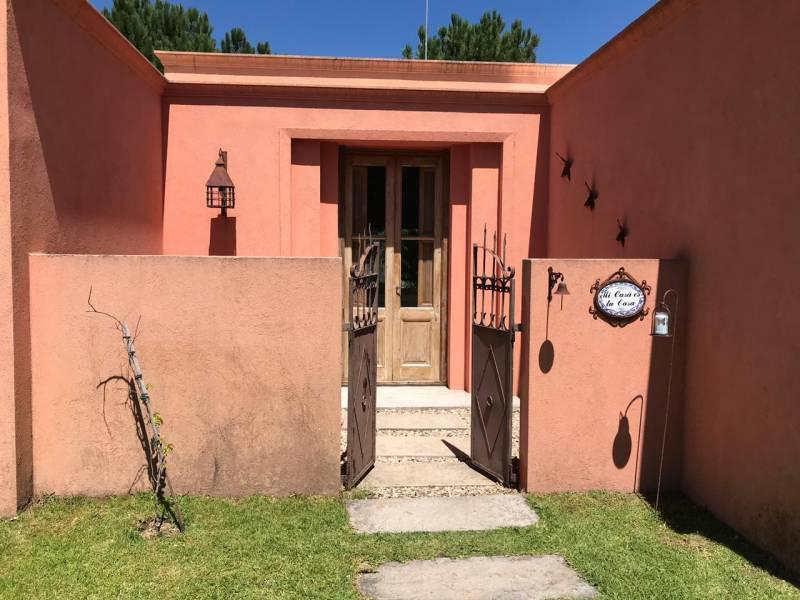 Casa en Venta en Costa Esmeralda Barrio Residencial 1. 3