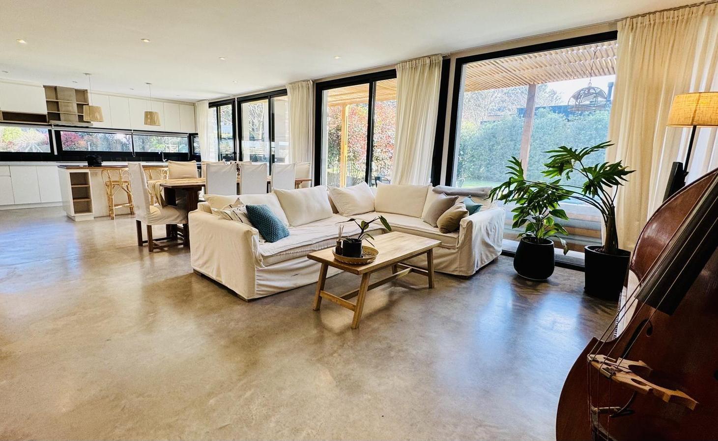 Foto de Casa 3 dormitorios con pileta — Lote 857 m² — Barrancas de San Benito, imagen 5