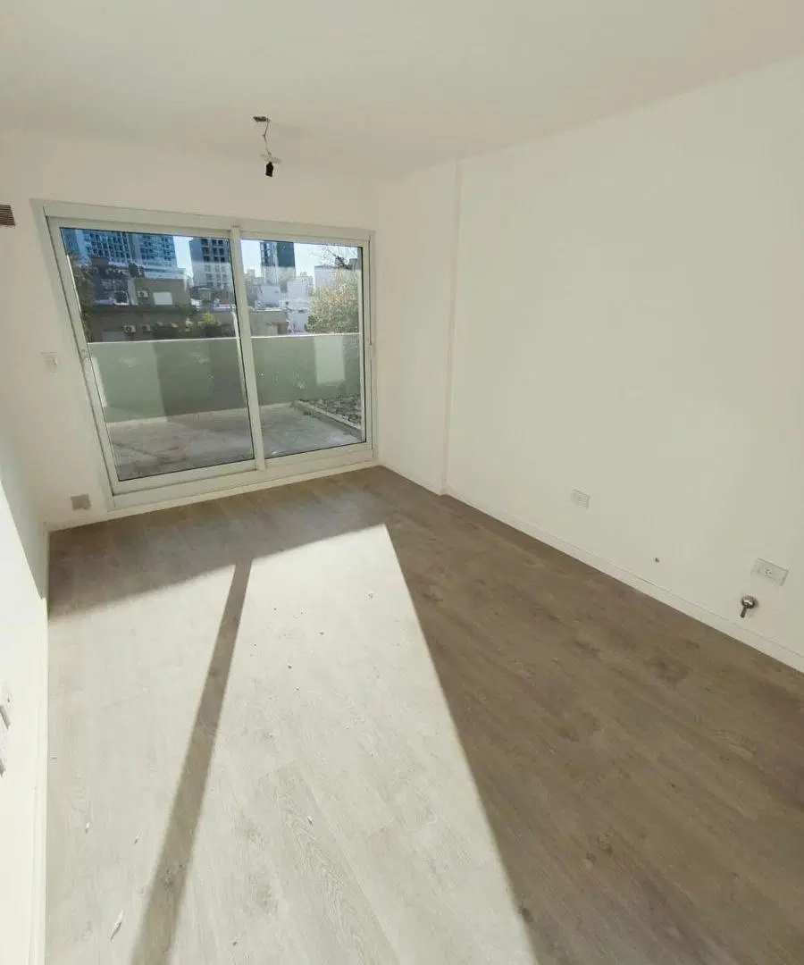 Departamento de 1 dormitorio en Alquiler - Catellanos 2300 (Paseo del Molino) 1
