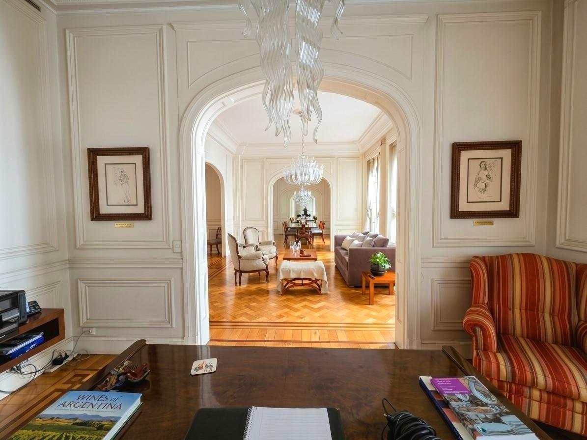 Foto de Venta de Departamento en Recoleta. Piso Francés Exclusivo, imagen 4