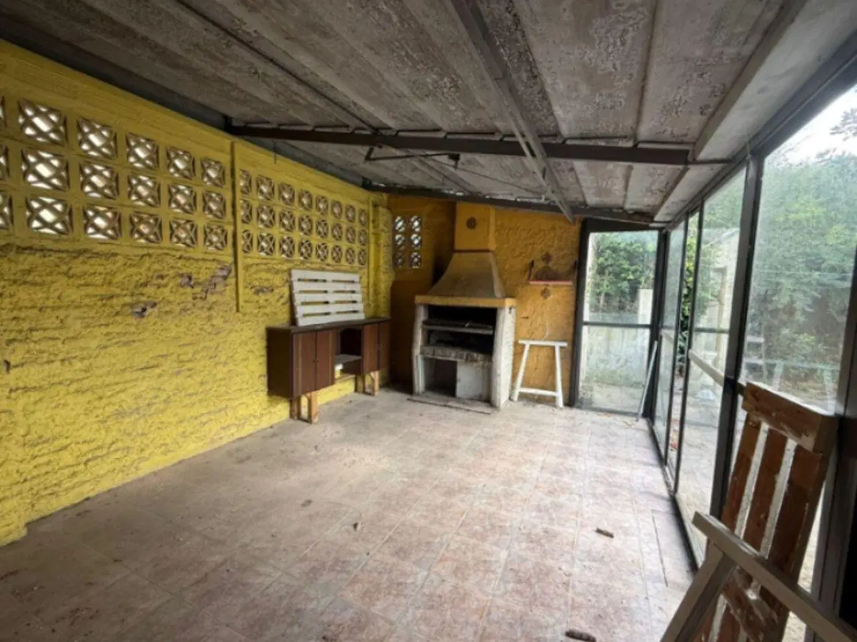 Casa a reciclar 2 dormitorios en venta en La Plata 1