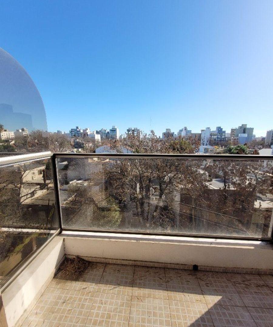 Foto de Departamento de 55 m² con 1 dormitorio en alquiler en La Plata, imagen 2