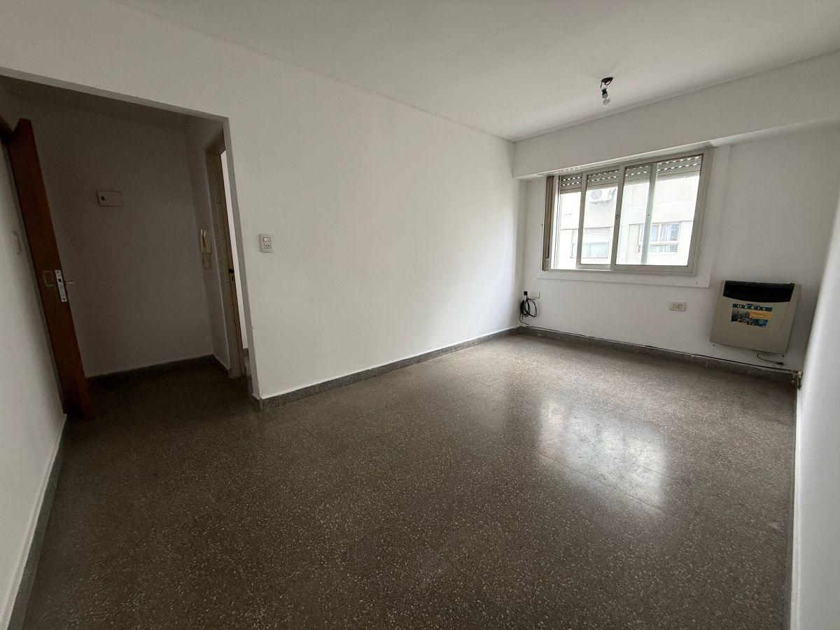 Foto de Departamento 1 dormitorio CON COCHERA en venta en La Plata, imagen 5
