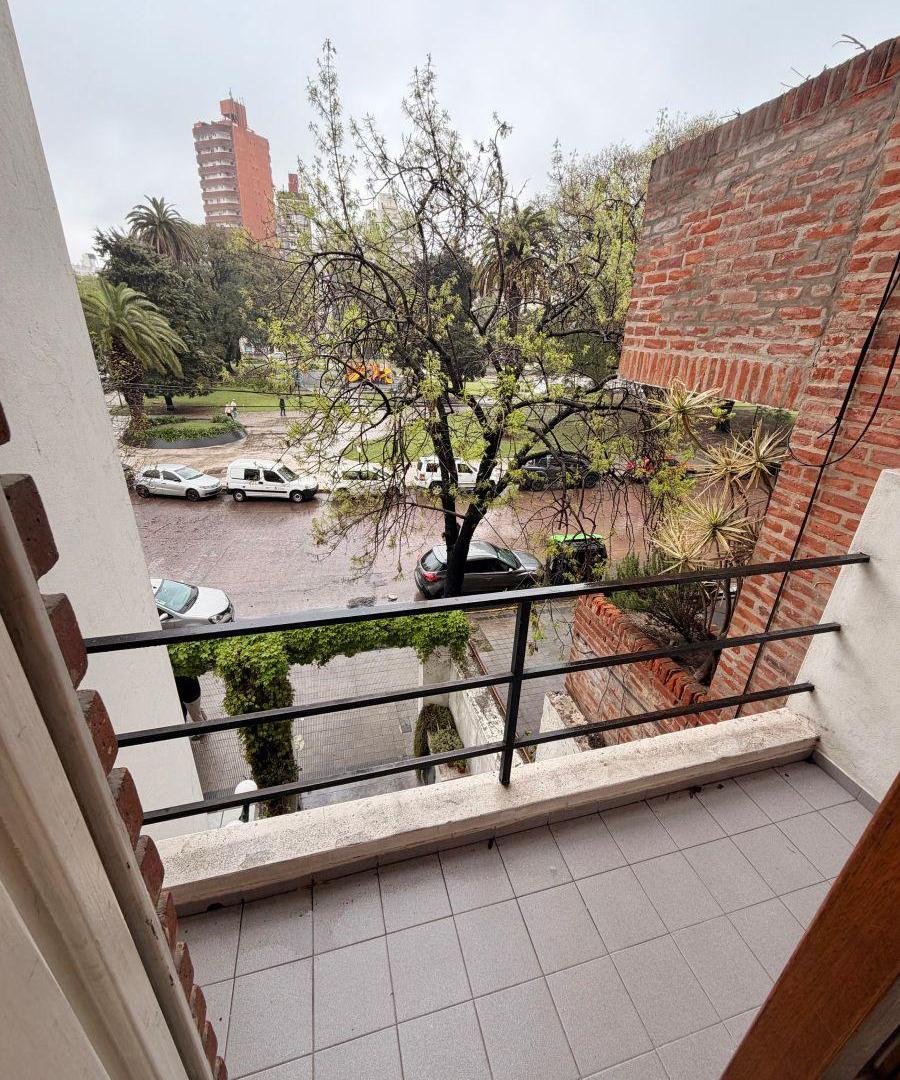 Foto de Departamento con 1 dormitorio en venta en La Plata, imagen 1