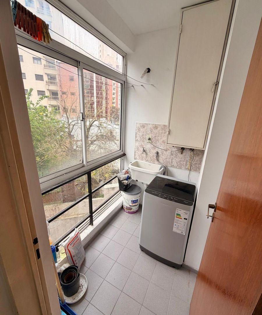 Foto de Departamento con 1 dormitorio en venta en La Plata, imagen 2