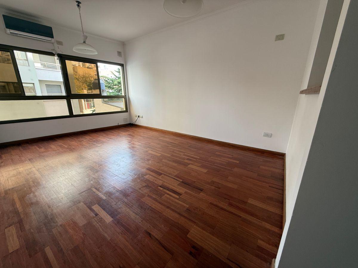 Foto de Departamento con 1 dormitorio en venta en La Plata, imagen 4
