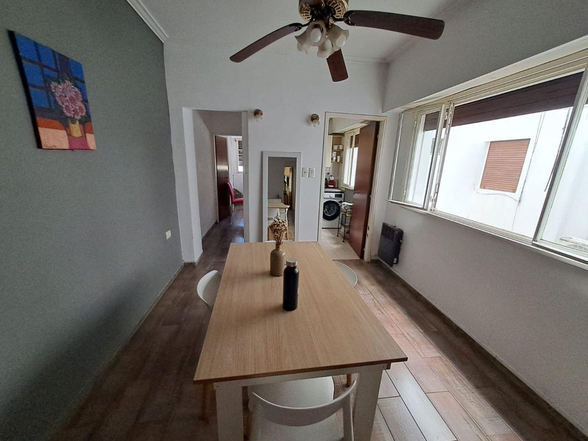 Foto de Departamento de 47 m² con 2 dormitorios en venta en La Plata, imagen 5