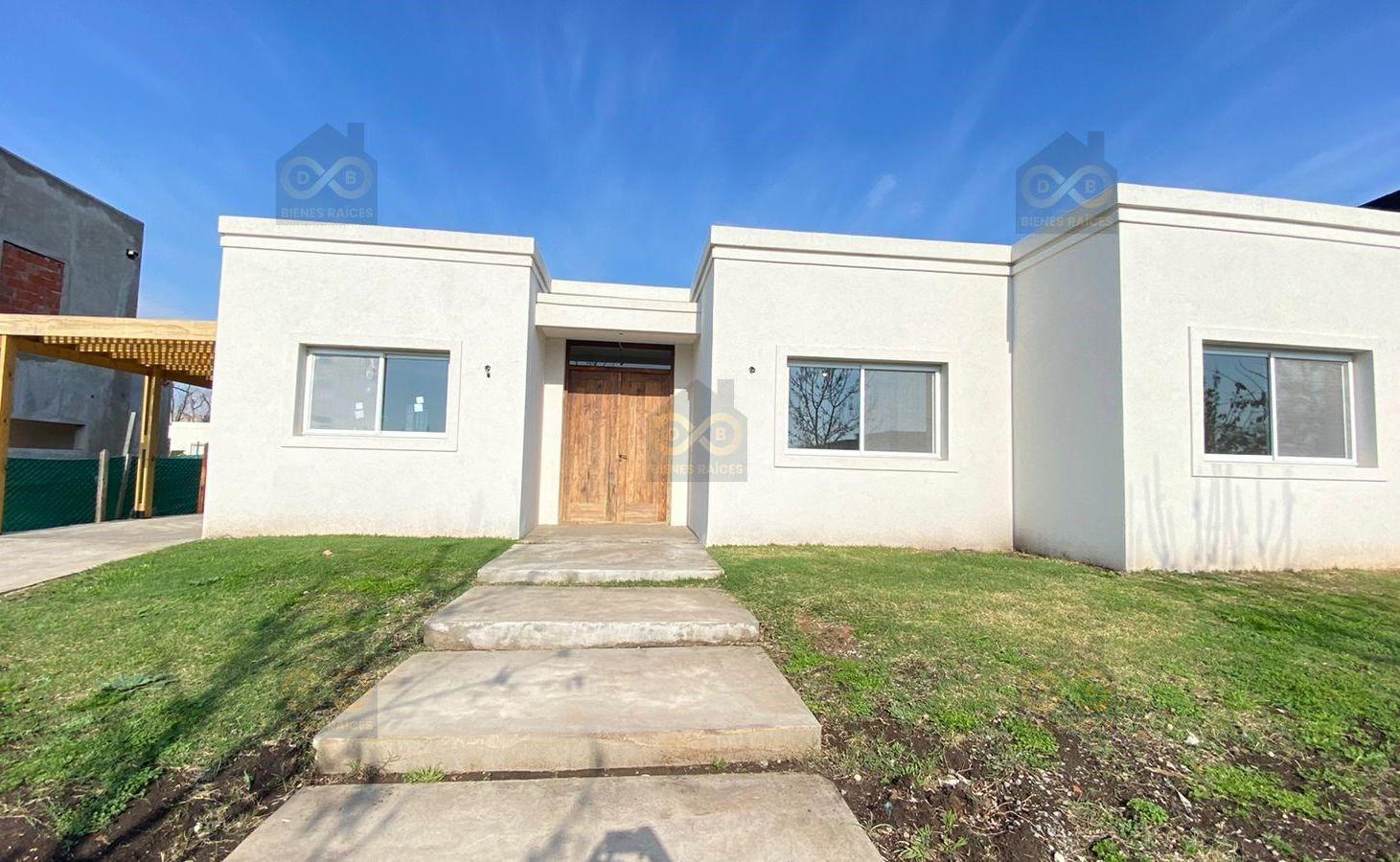Casa en Venta en Santa Guadalupe, Pilar del Este, G.B.A. Zona Norte