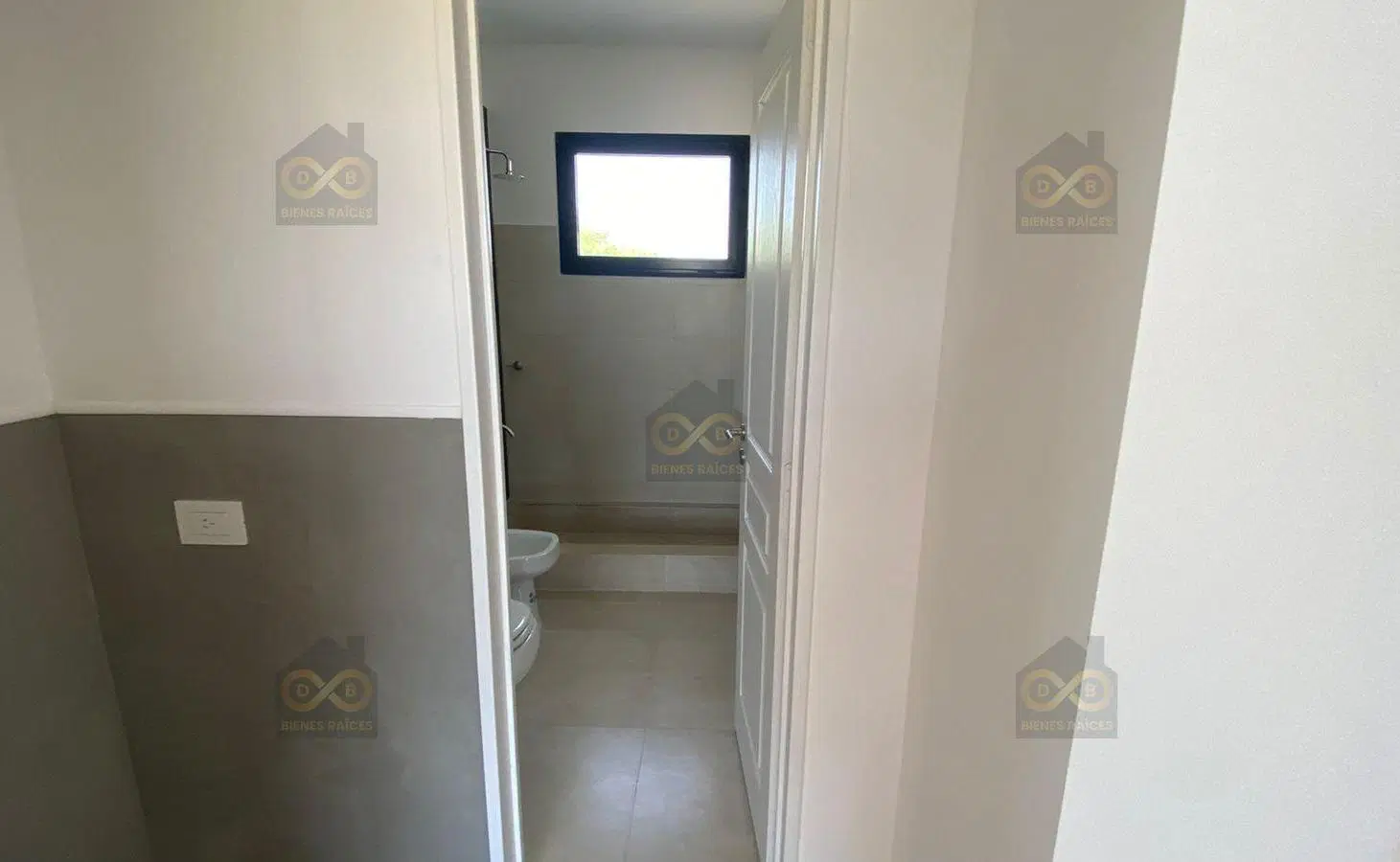 Casa en Alquiler en Santa Elena, Pilar del Este, Pilar 3
