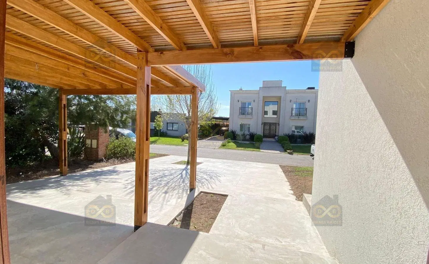 Casa  en Venta en Santa Guadalupe, Pilar del Este, Pilar 2