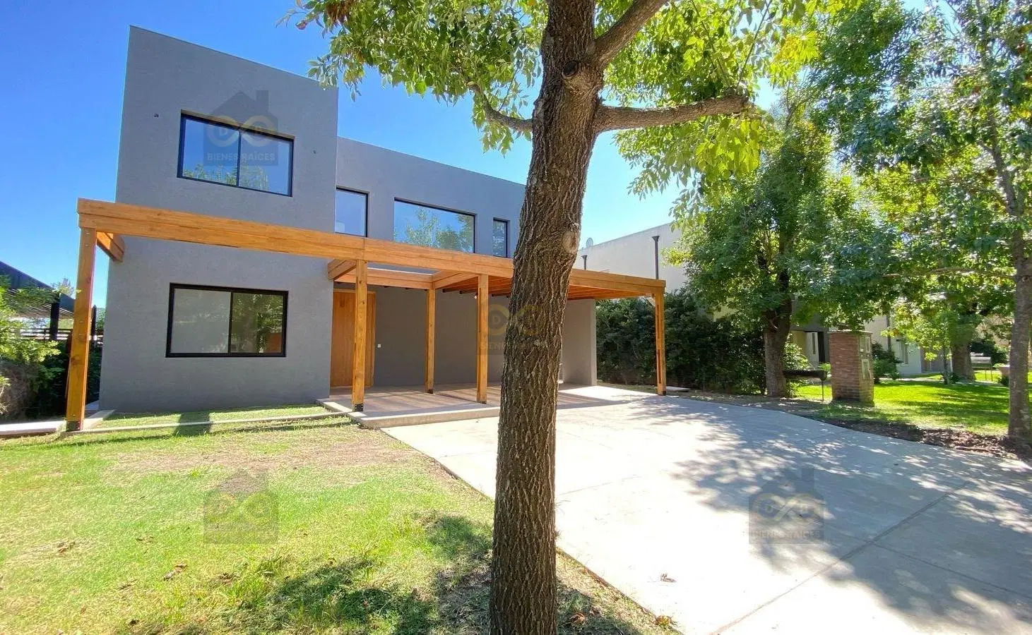 Casa  en Venta en Santa Guadalupe, Pilar del Este, Pilar 3