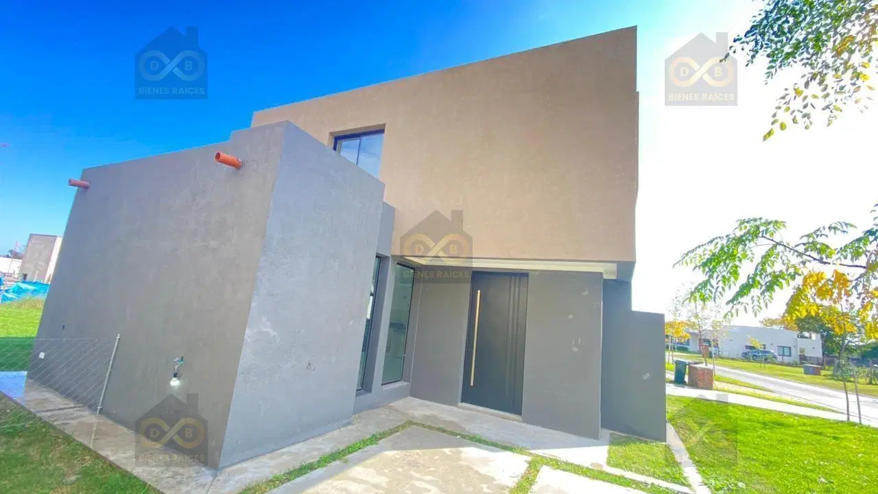 Casa en Venta en Santa Lucia, Pilar del Este, Pilar 4