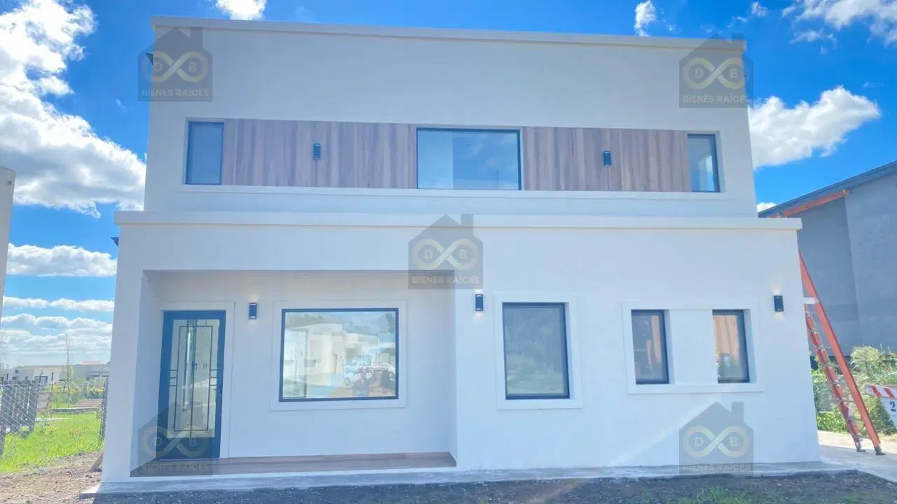 Casa  en Venta en Santa Elisa, Pilar del Este, Pilar 2