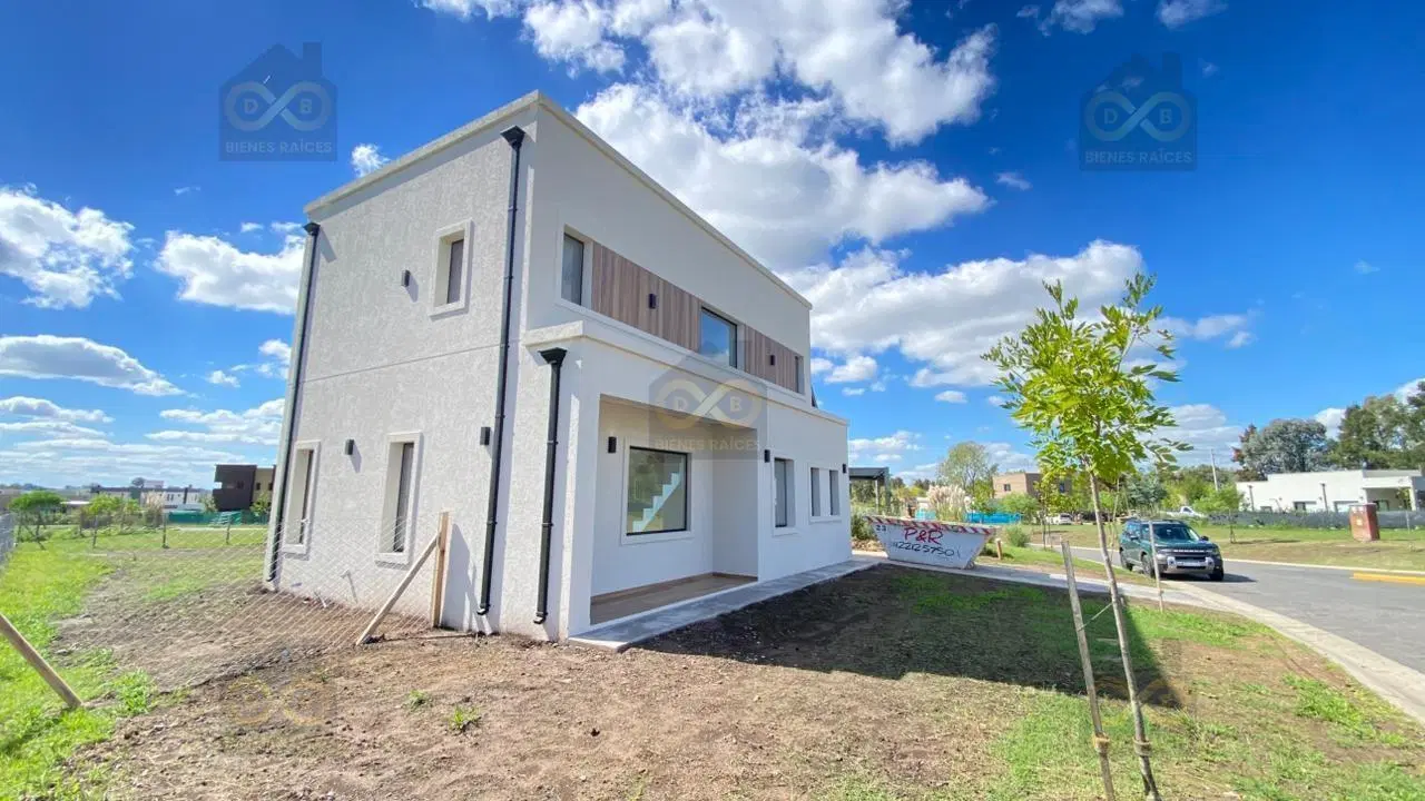 Casa  en Venta en Santa Elisa, Pilar del Este, Pilar 3