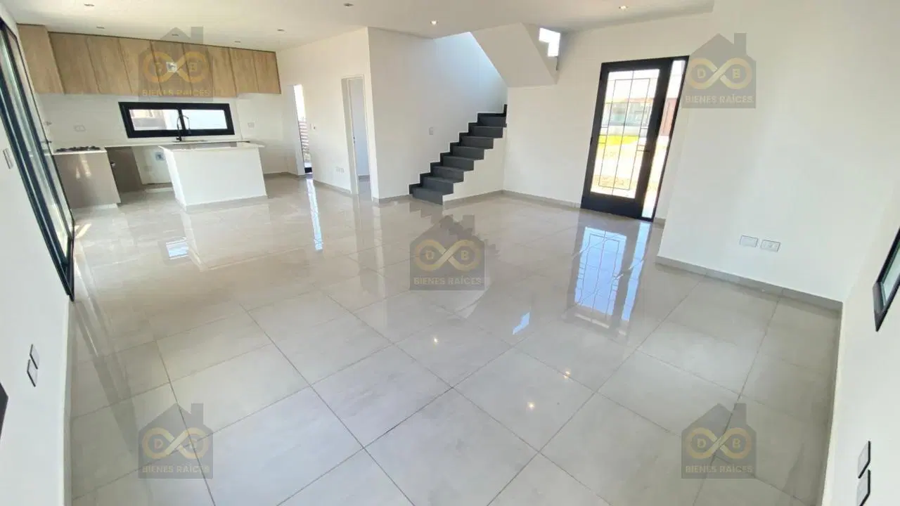 Casa  en Venta en Santa Elisa, Pilar del Este, Pilar 4