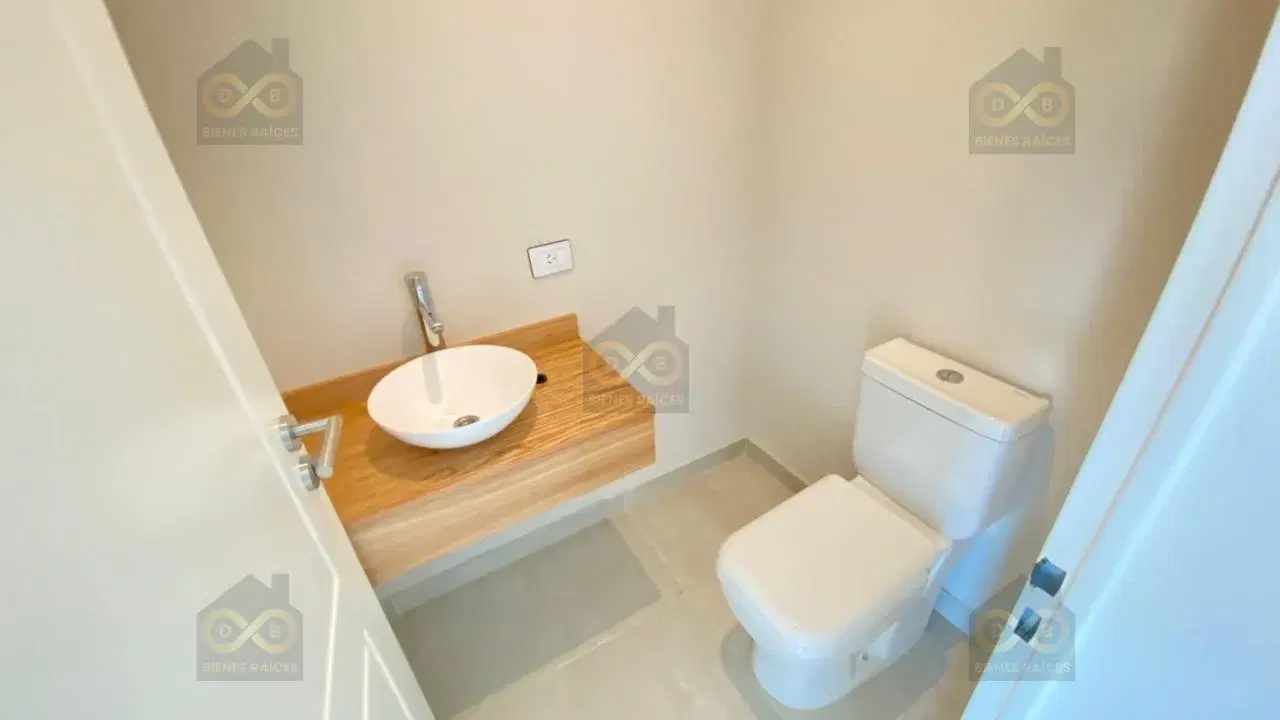 Casa  en Venta en Santa Elisa, Pilar del Este, Pilar 5