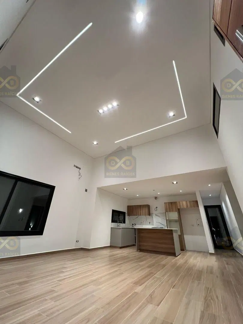 Casa  en Venta en Santa Lucia, Pilar del Este, Pilar 5