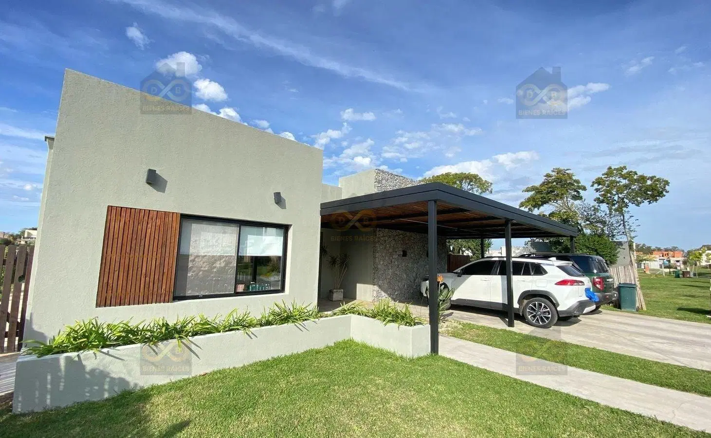 Casa en Venta en Santa Lucia, Pilar del Este, Pilar 2