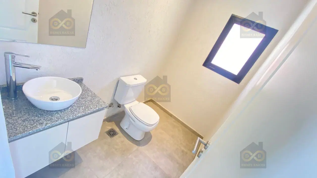 Casa  en Venta en Santa Sofía, Pilar del Este, Pilar 3