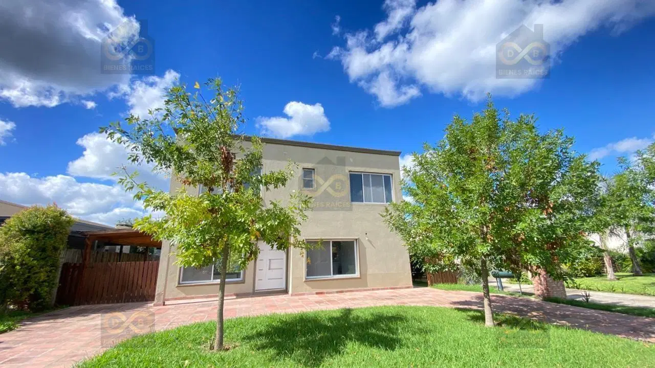 Casa  en Venta en San Ramiro, Pilar del Este, Pilar 5