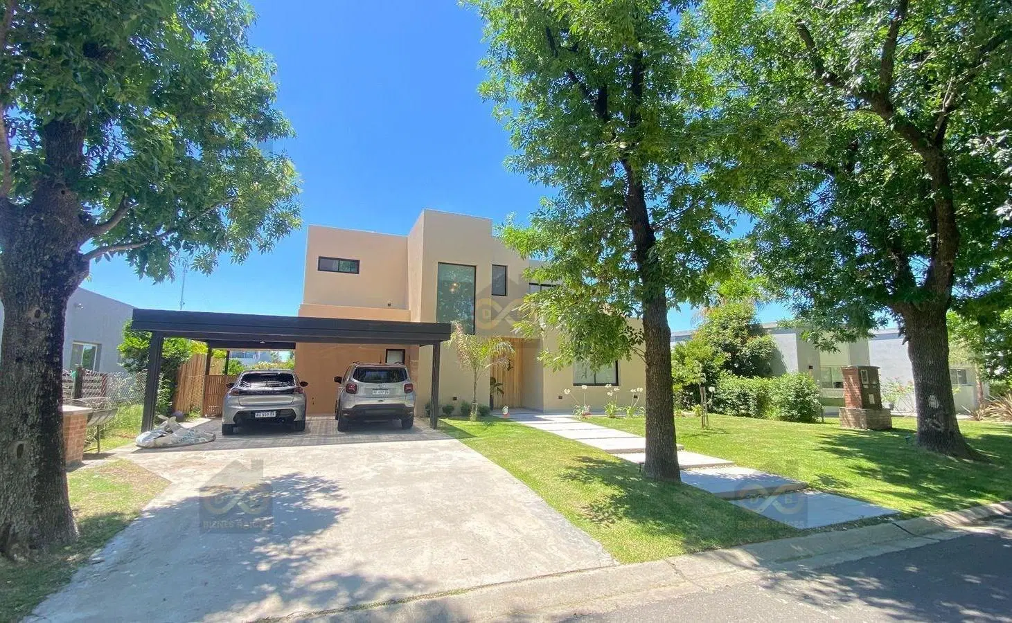 Casa  en Alquiler en Santa Guadalupe, Pilar del Este, Pilar 2