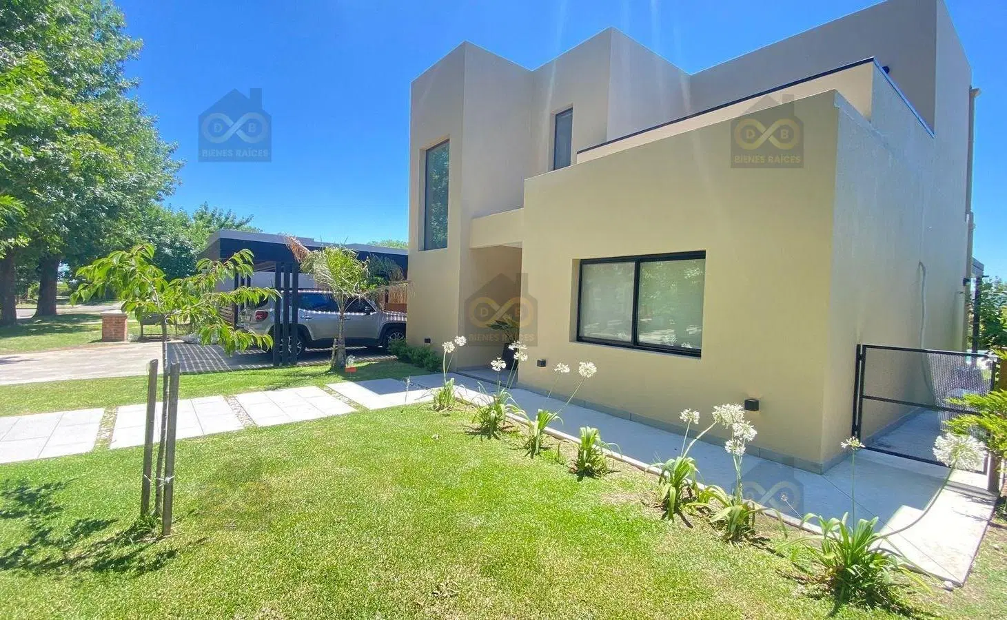 Casa  en Alquiler en Santa Guadalupe, Pilar del Este, Pilar 3
