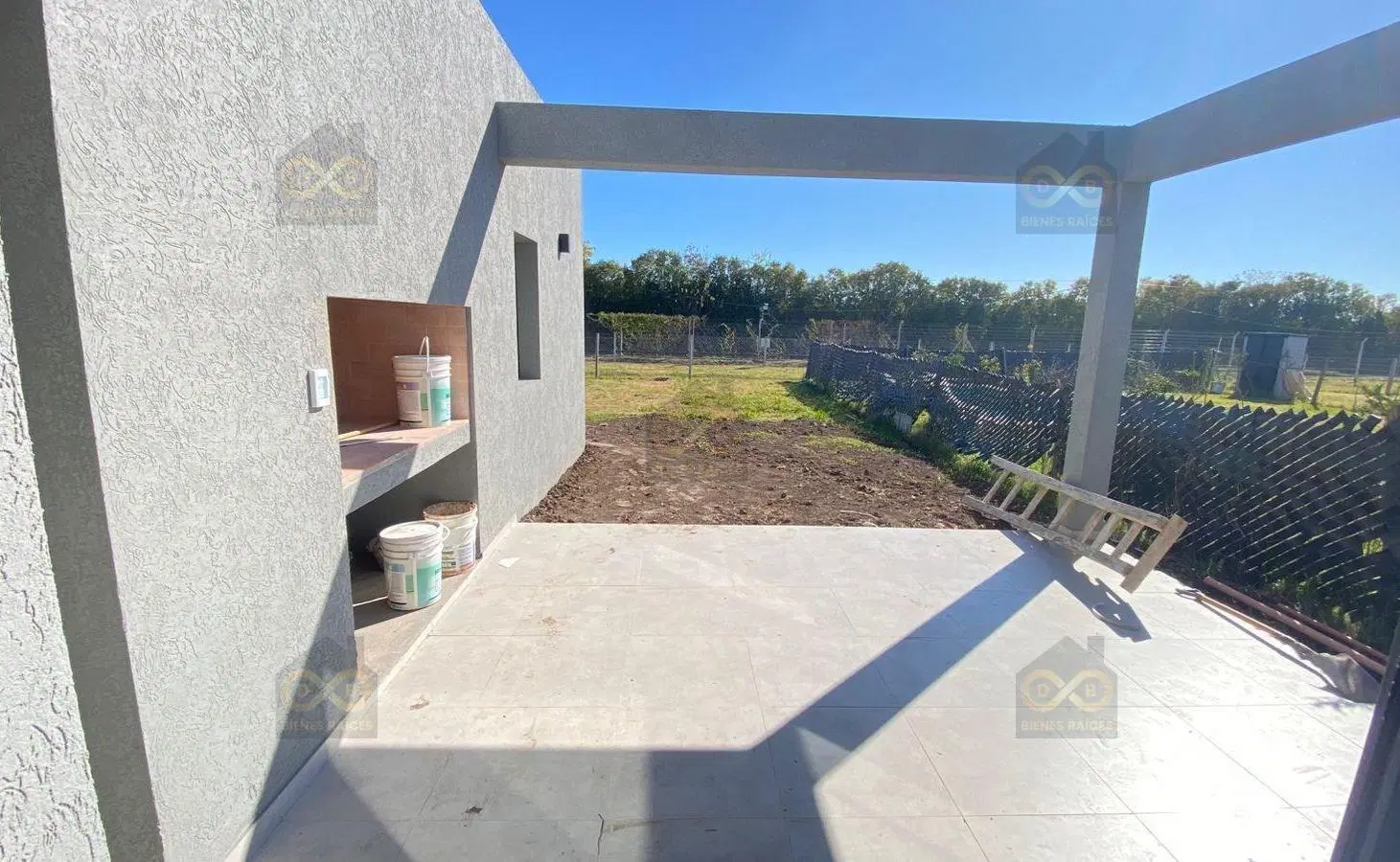Casa  en Venta en Santa Lucia, Pilar del Este, Pilar 4