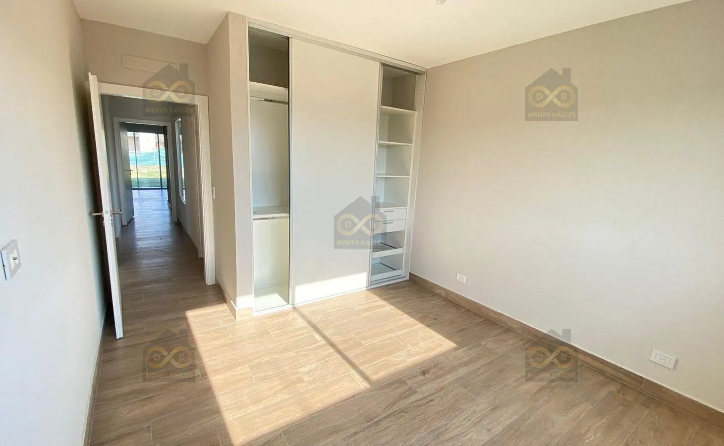 Casa  en Venta en Santa Guadalupe, Pilar del Este, G.B.A. Zona Norte 5