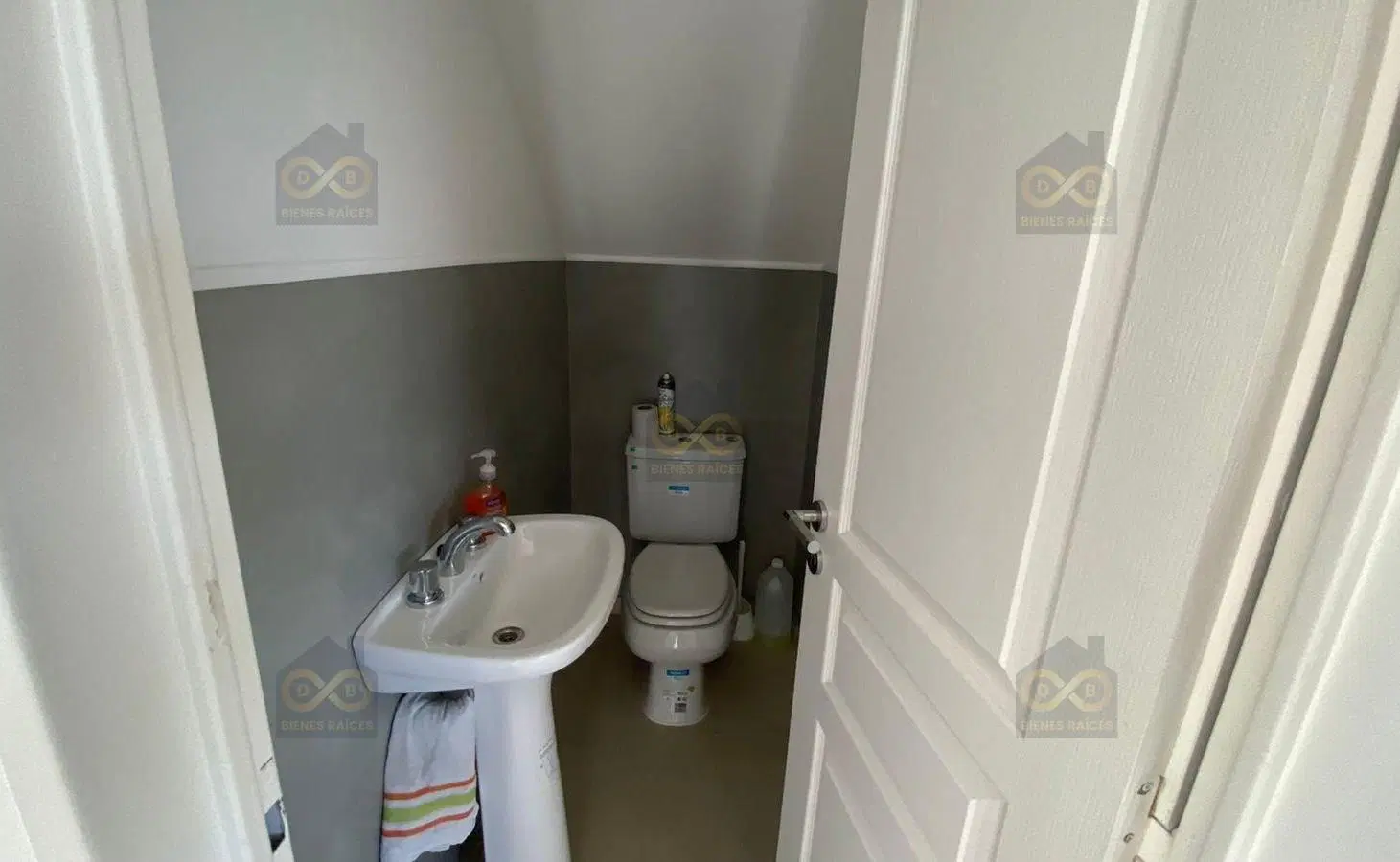Casa  en Alquiler en Santa Elena, Pilar del Este, Pilar 5