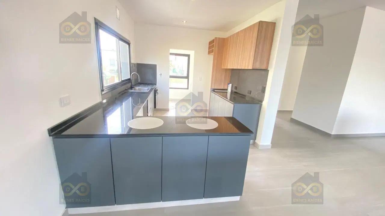 Casa en Venta en Santa Elena, Pilar del Este, Pilar 5