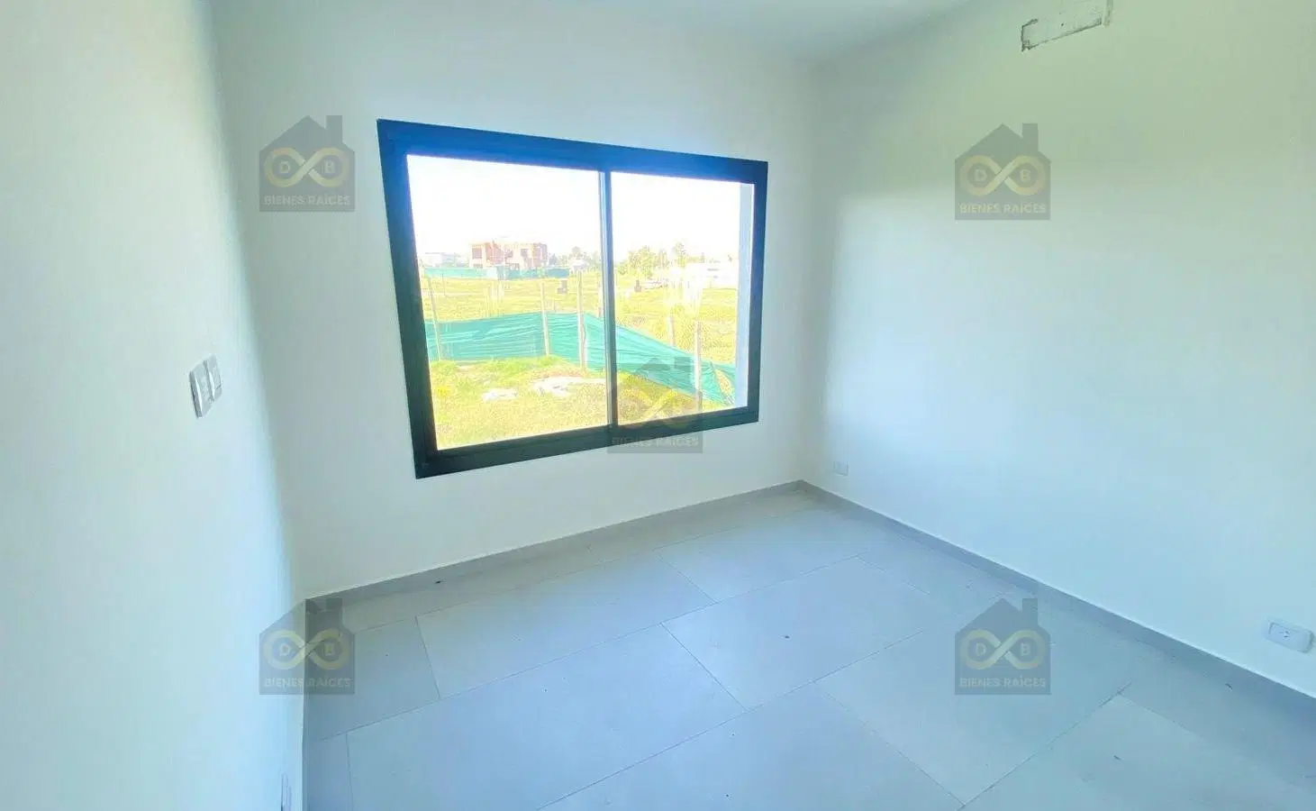 Casa  en Venta en Santa Sofía, Pilar del Este, Pilar 5