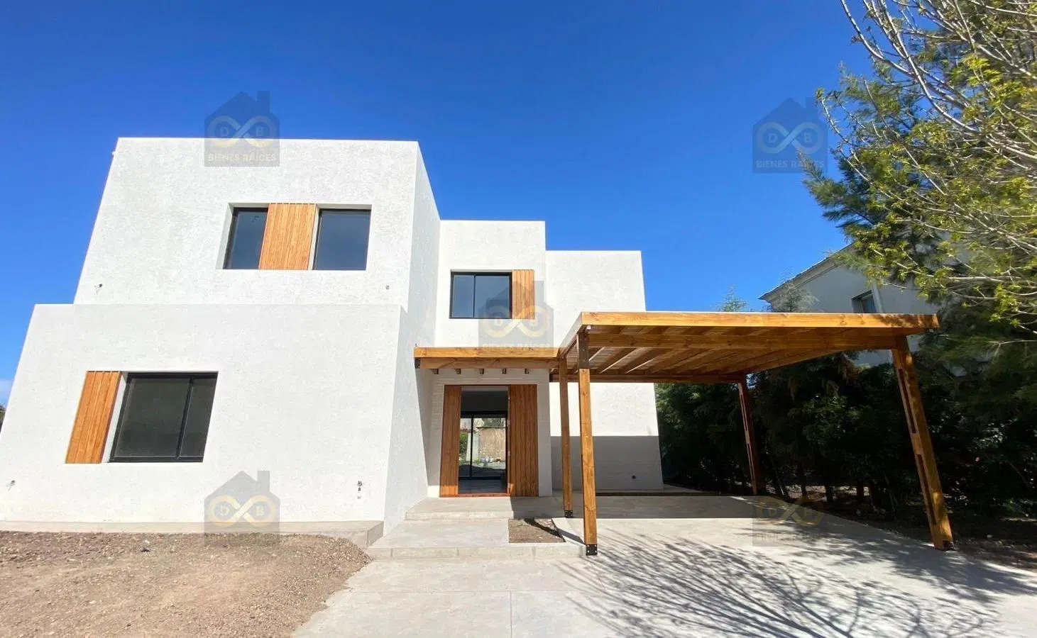 Casa  en Venta en Santa Guadalupe, Pilar del Este, Pilar 3