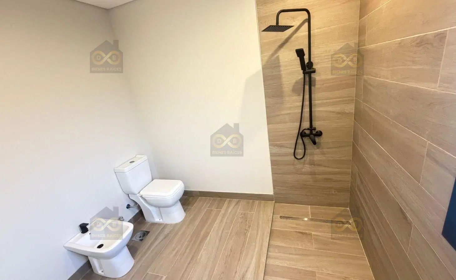 Casa  en Venta en Santa Elena, Pilar del Este, Pilar 5