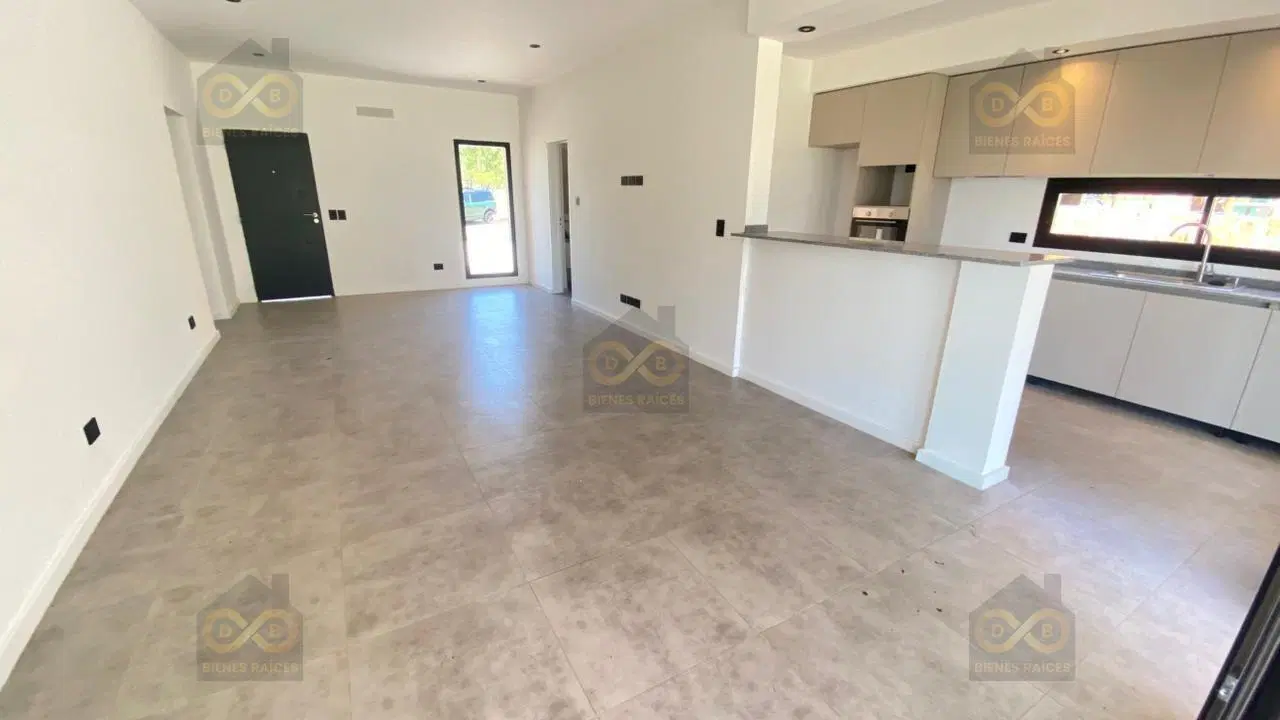 Casa  en Venta en Santa Sofía, Pilar del Este, Pilar 3