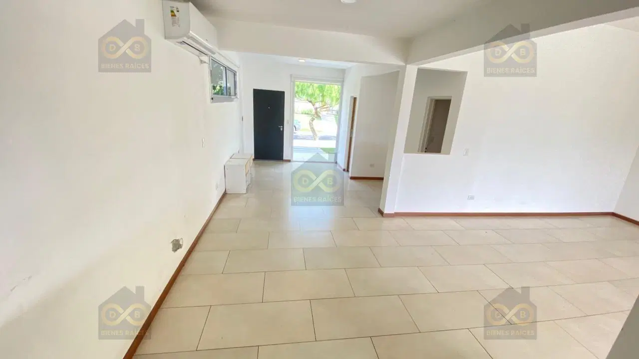 Casa  en Venta en Santa Elena, Pilar del Este, Pilar 8