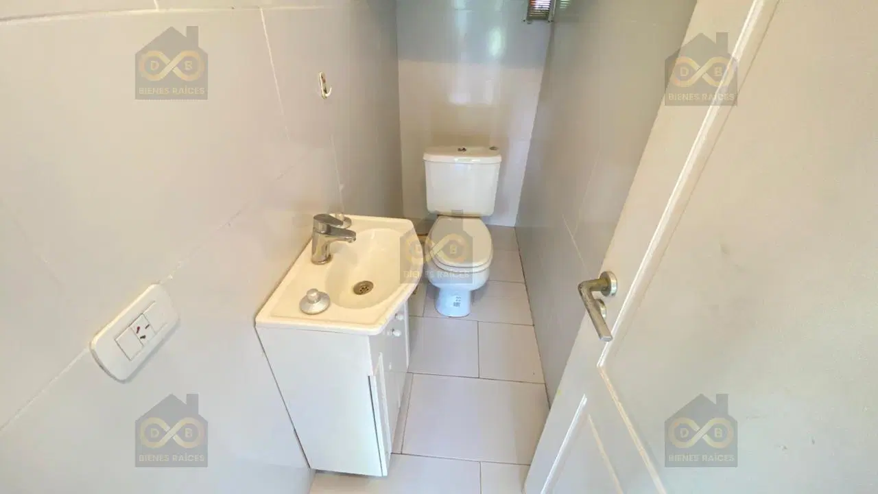 Casa  en Venta en San Ramiro, Pilar del Este, Pilar 5