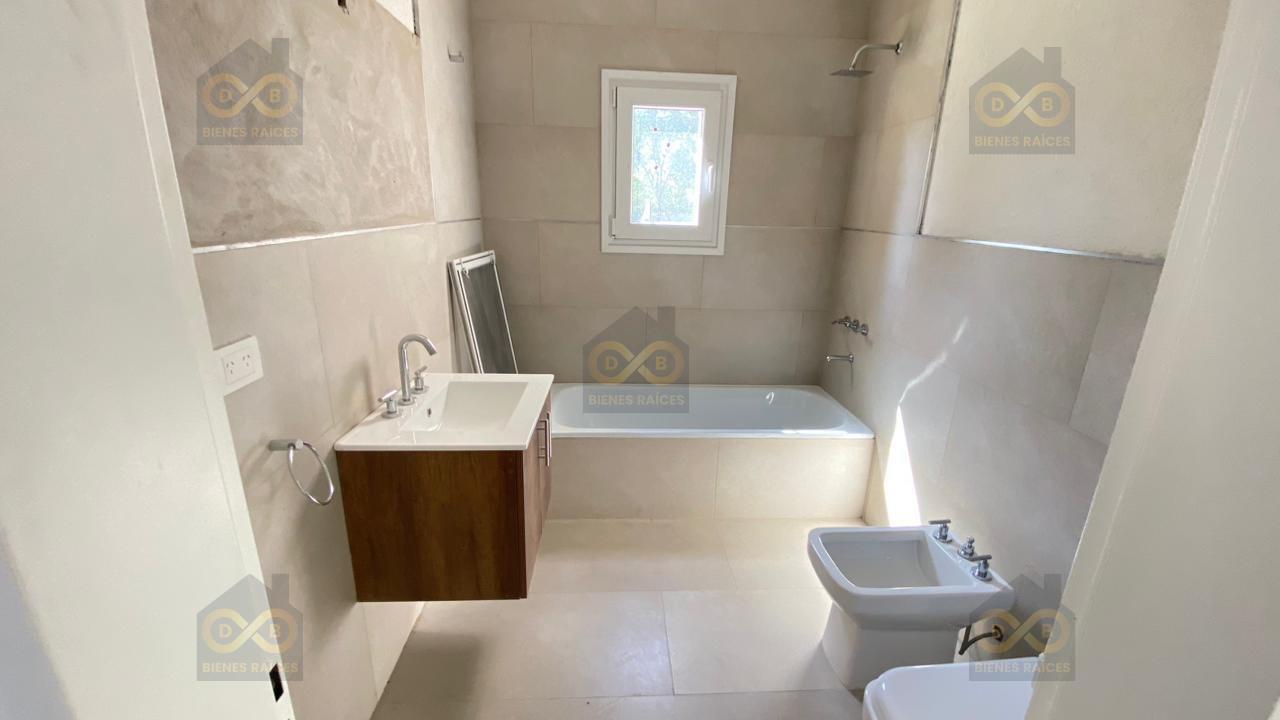 Foto de Casa en Venta en Casuarinas del Pilar, Pilar, G.B.A. Zona Norte, imagen 4