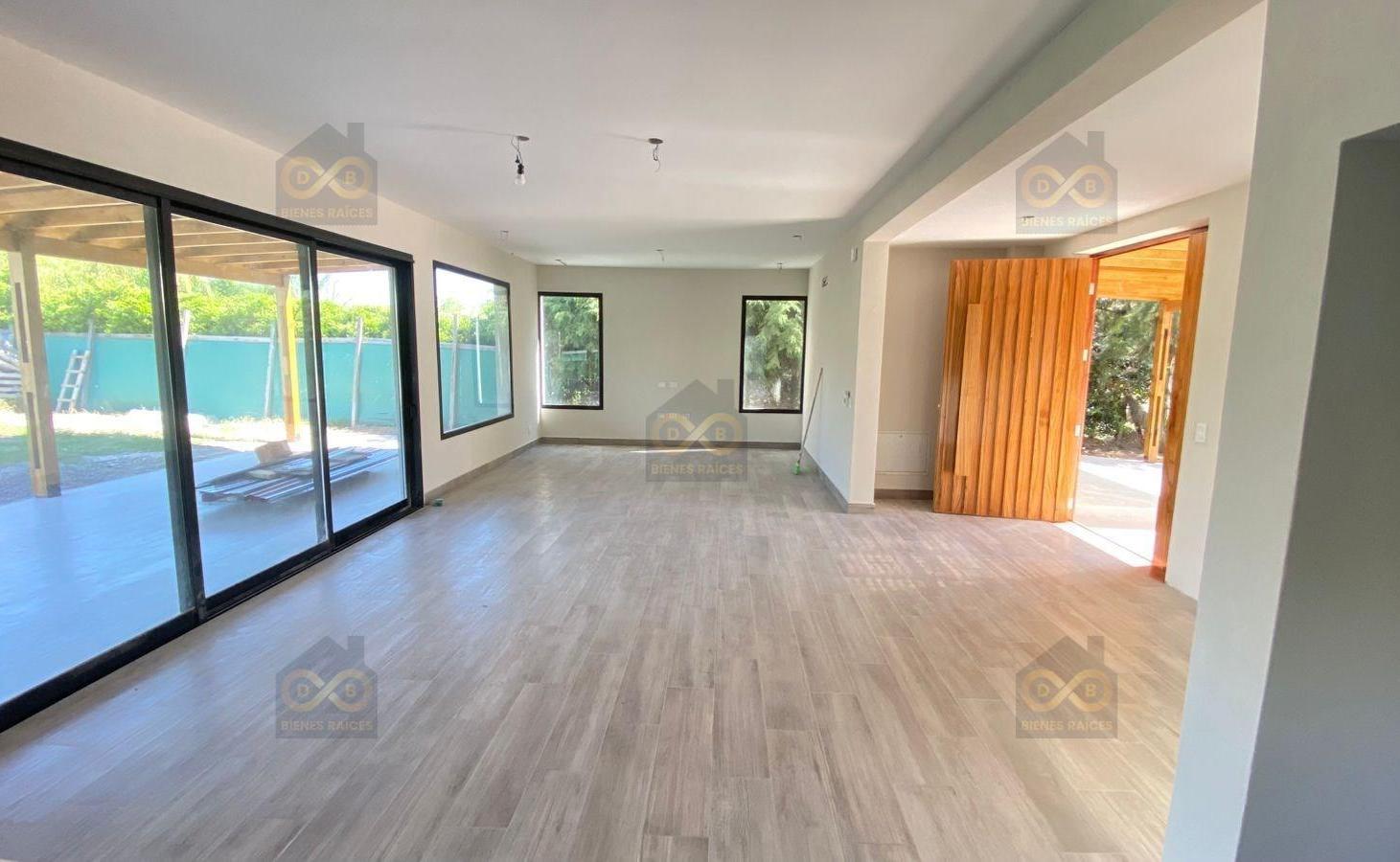 Foto de Casa en Venta en Santa Guadalupe, Pilar del Este, Pilar, imagen 2