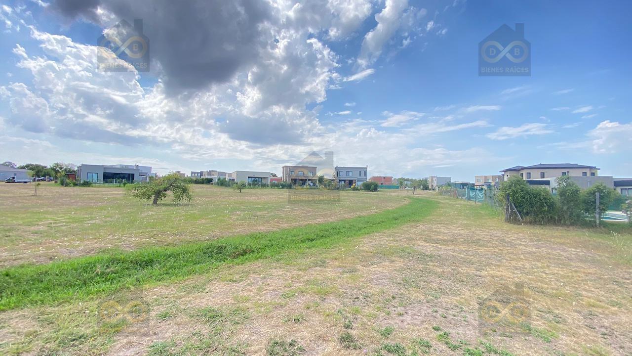 Foto de Terreno Lote en Venta en Santa Lucia, Pilar del Este, Pilar, imagen 1