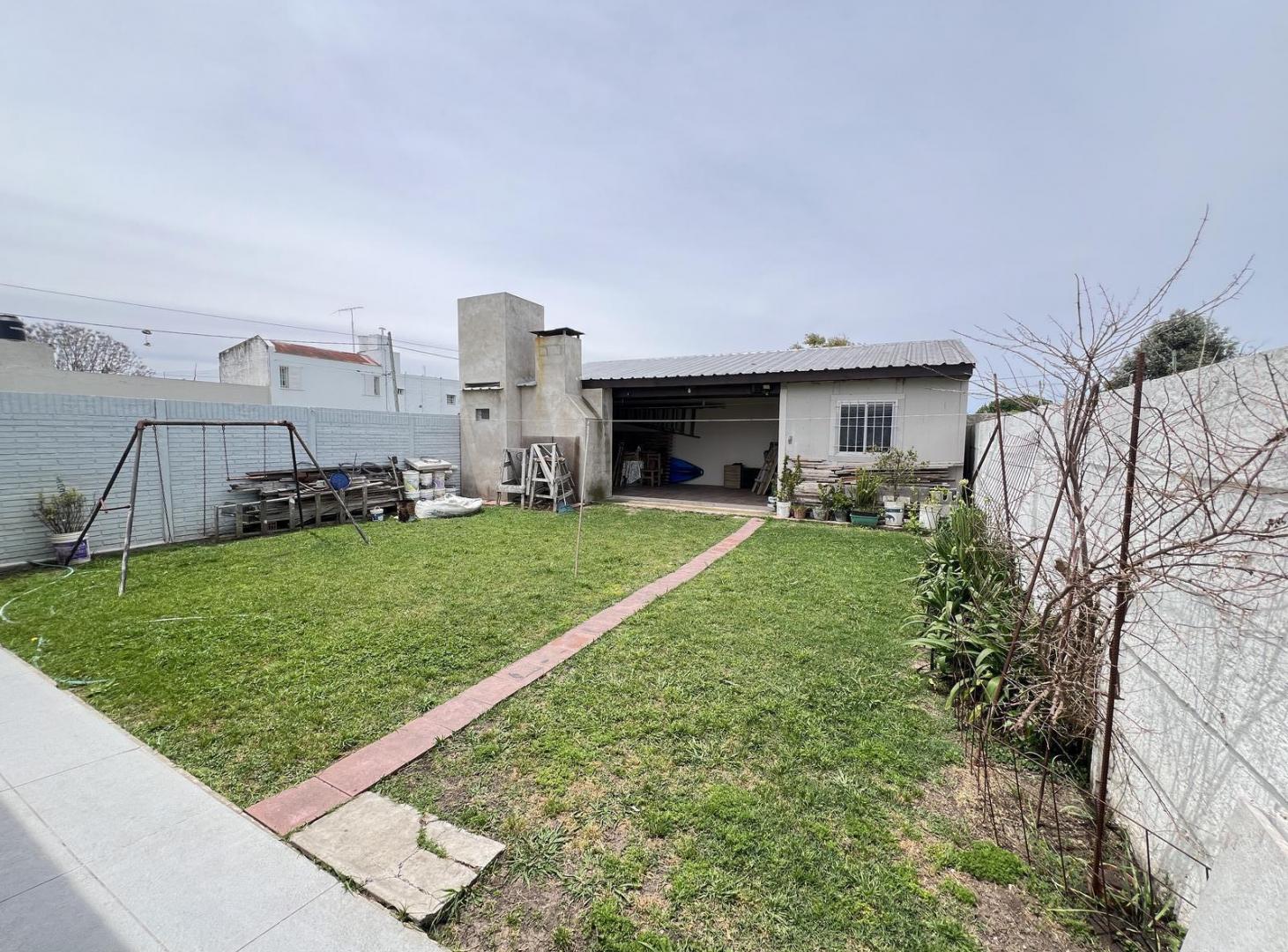 Casa en Venta 2 dormitorios - 79 bis e/ 23 bis y 24