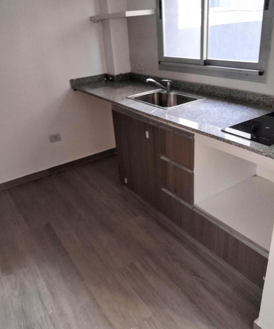Foto de Departamento a estrenar en 1° piso al frente, imagen 2