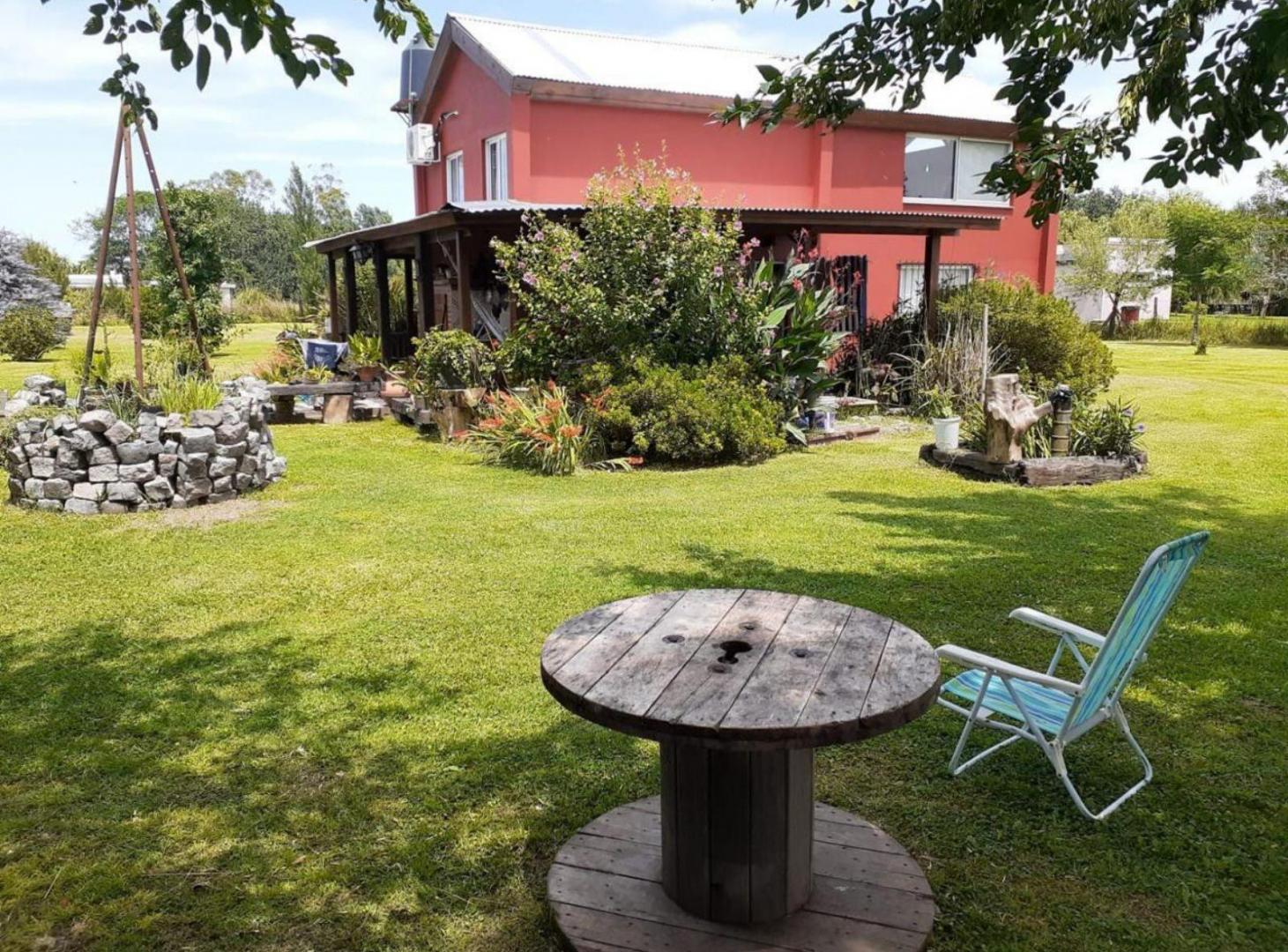 Casa tres dormitorios - Coronel Brandsen