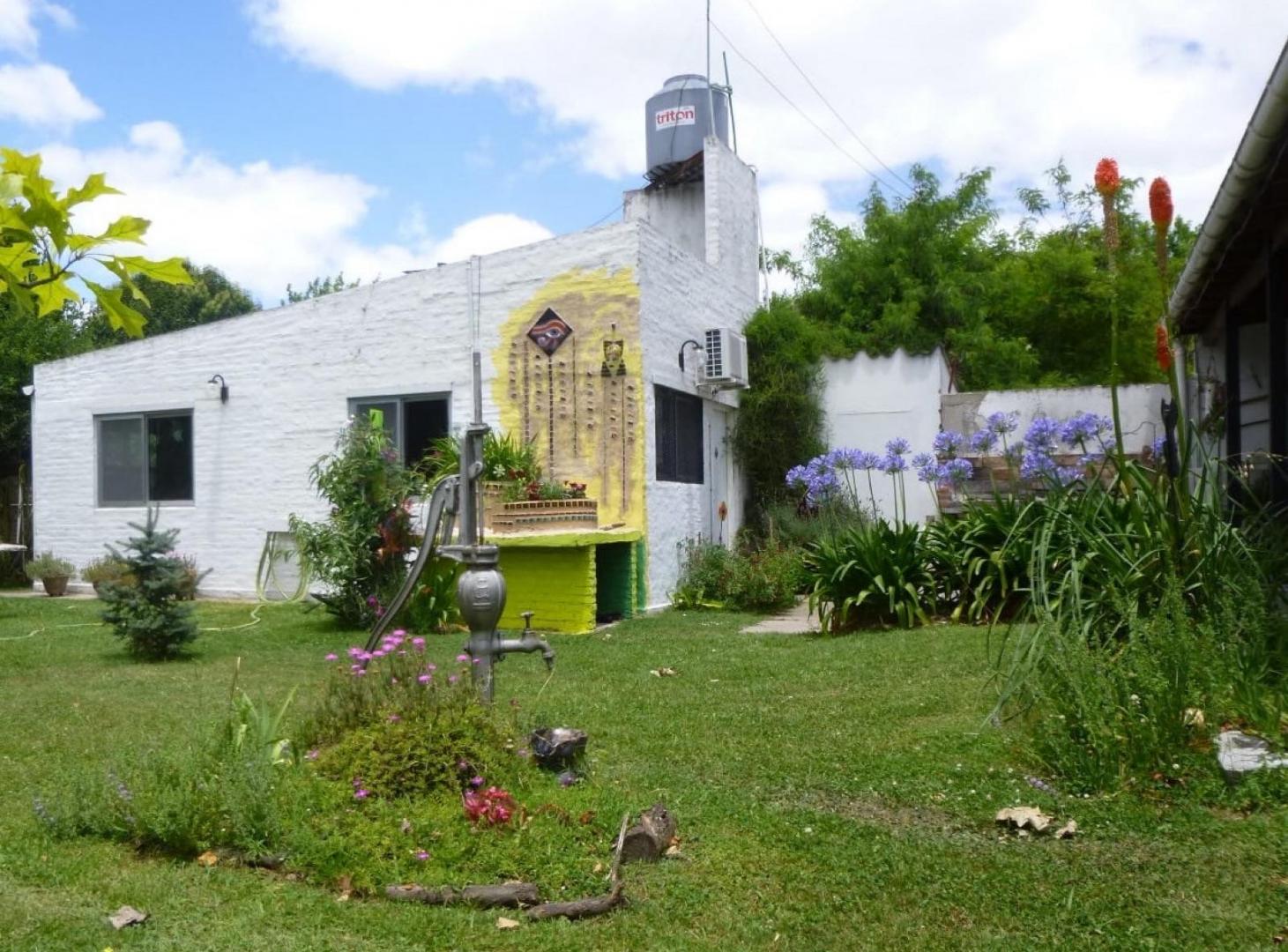 Casa en venta - Lisandro Olmos Etcheverry