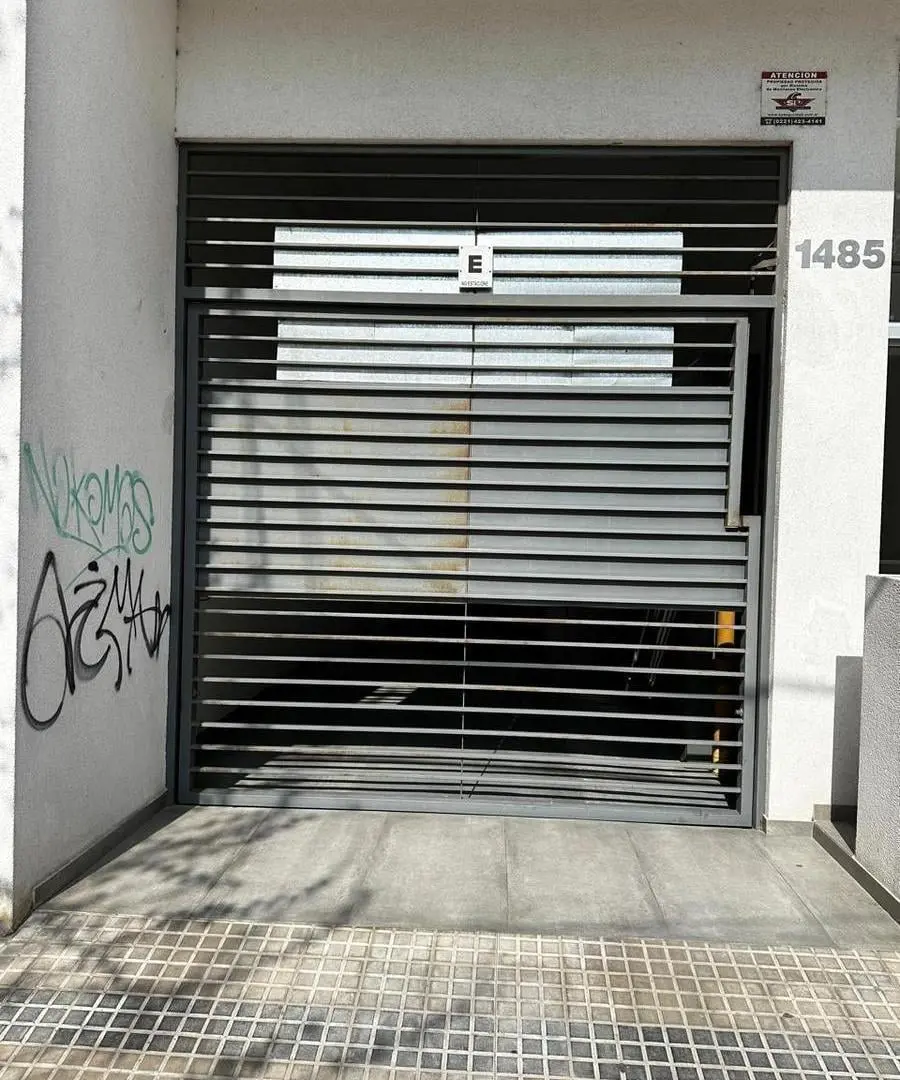 Cochera en venta Calle 5 e/ 62 y 63 3