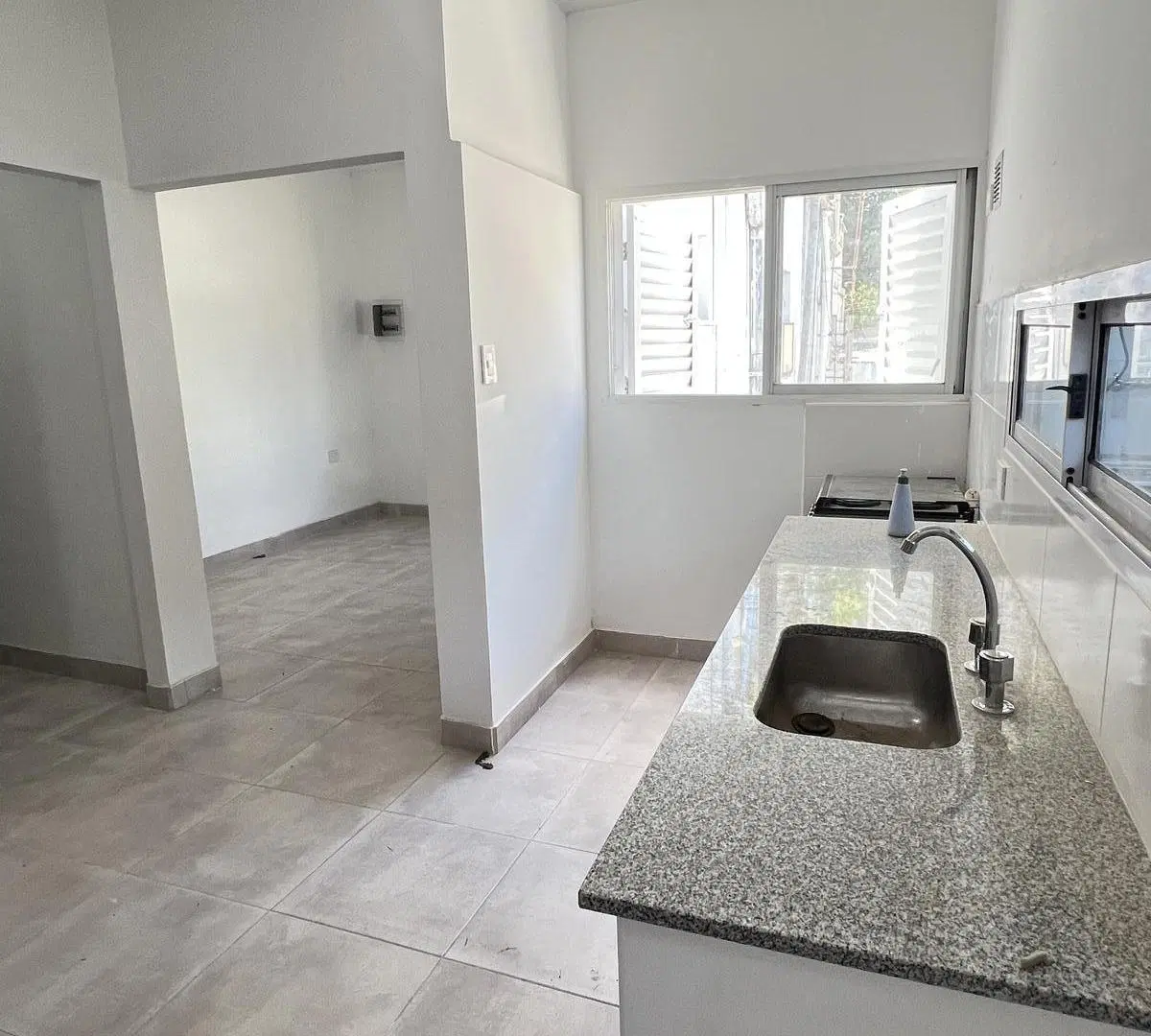 Departamento en venta 2 dormitorios refaccionado a nuevo la plata 3