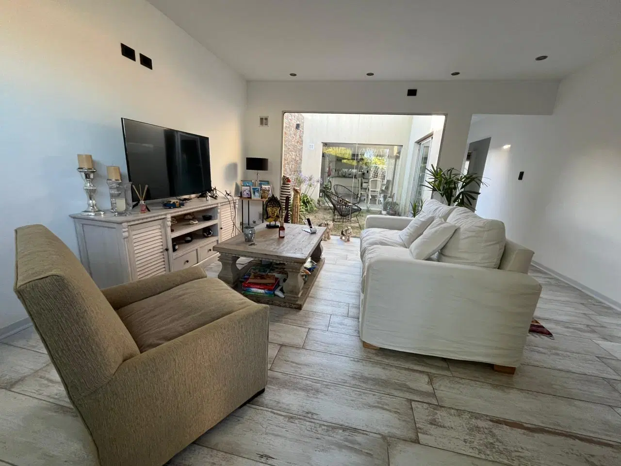 Casa en venta en Sicardi - 2 dormitorios 5