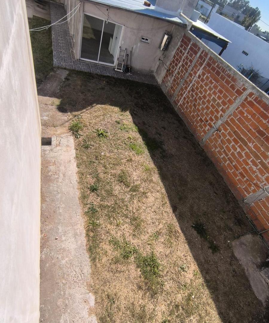Foto de Casa en venta a terminar - zona Arana 610 e/28 y 29, imagen 1